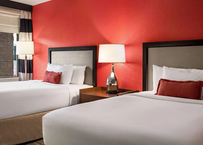 Ramada By Wyndham Albuquerque Airport