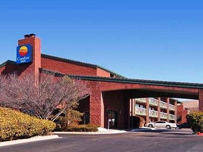 Ramada By Wyndham Airport Albuquerque