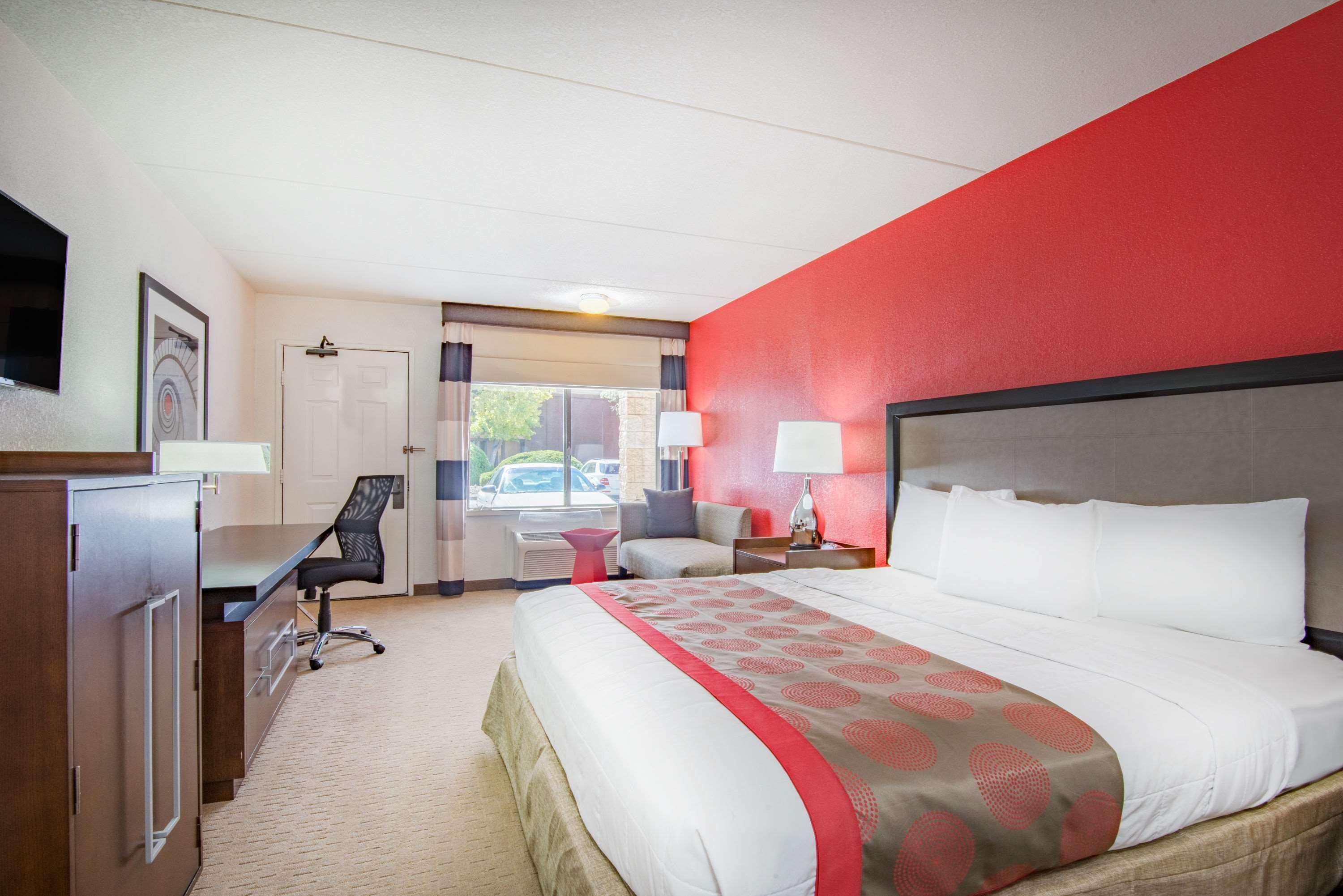 Ramada By Wyndham Airport
