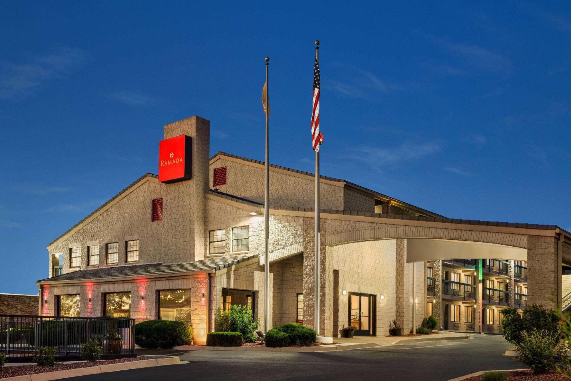 Ramada By Wyndham Airport