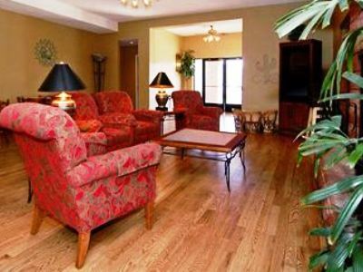 Hotel Ramada By Wyndham Airport